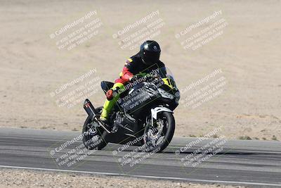 media/Oct-30-2025-Racers Edge (Thu) [[dabbdaf680]]/3-B Group/Session 2 (Bowl Exit)/